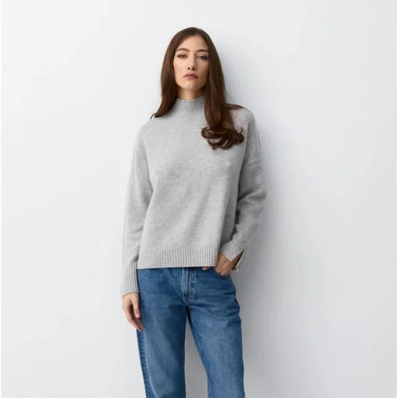 NEW The Curated - The Mock Neck Cashmere Sweater - Picture 4 of 4